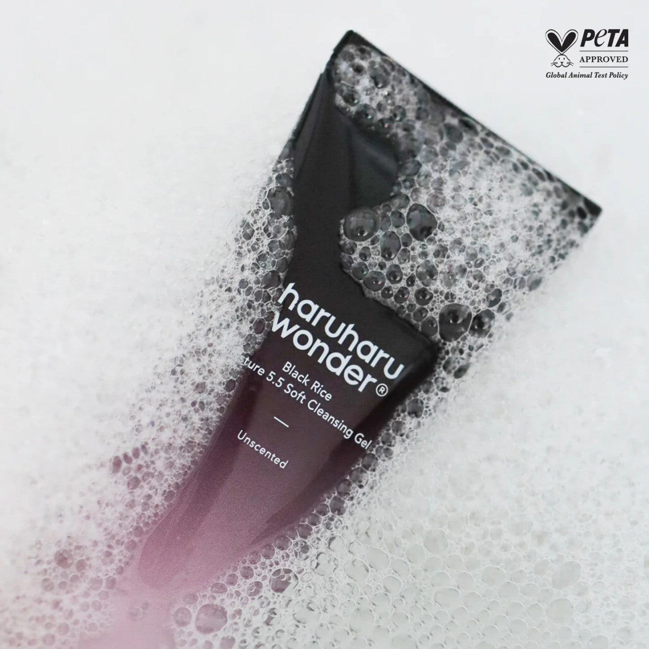 BLACK RICE MOISTURE 5.5 SOFT CLEANSING GEL