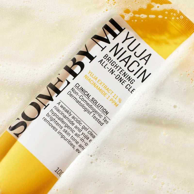 Yuja Niacin Brightening All in One Cleanser Some By Mi